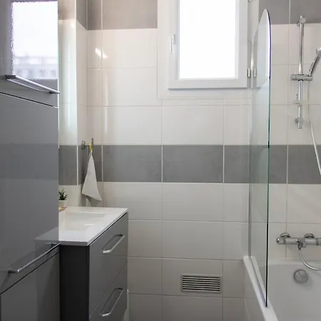 Cozy Nantes Polyclinic Zenith Appartement
